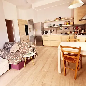 Appartamento La Maison Di Monica E Alice A Milano-appartamento Con Terrazza, Milano